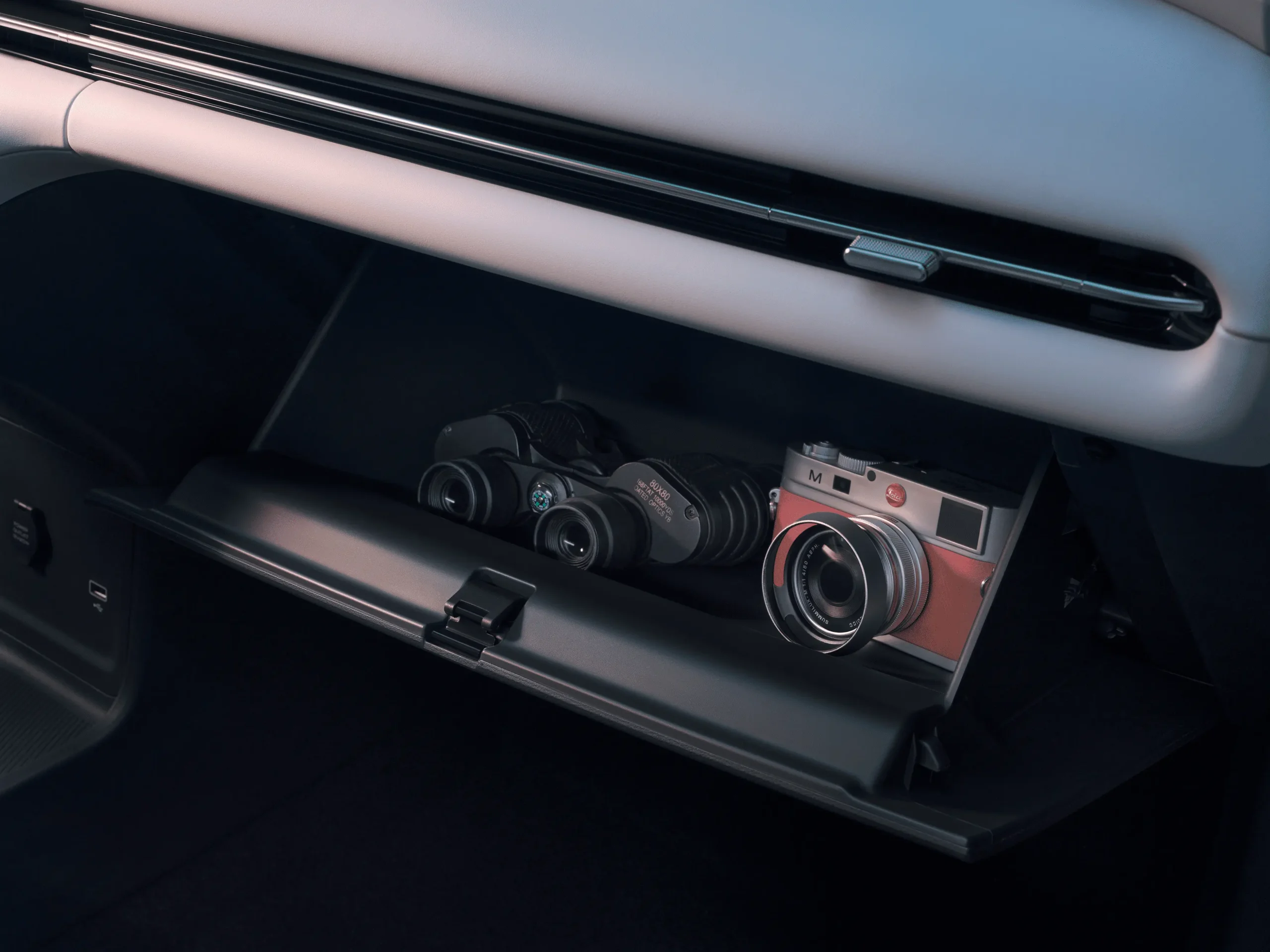 Glove Box with Soft Opening